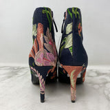 TOPSHOP WOMEN'S BOOTS navy multi 6.5