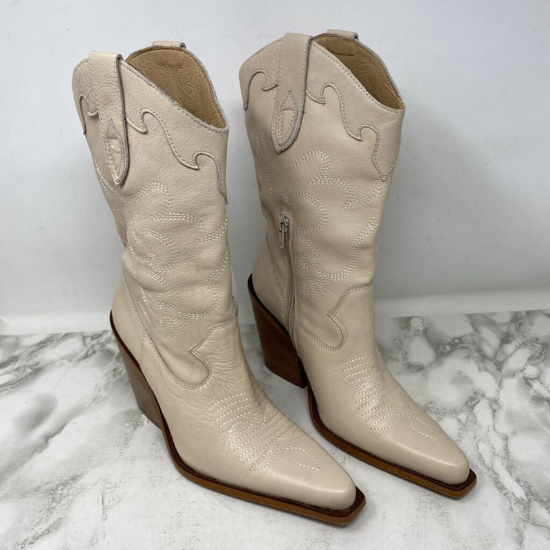 L'INTERVALLE WOMEN'S BOOTS beige 38