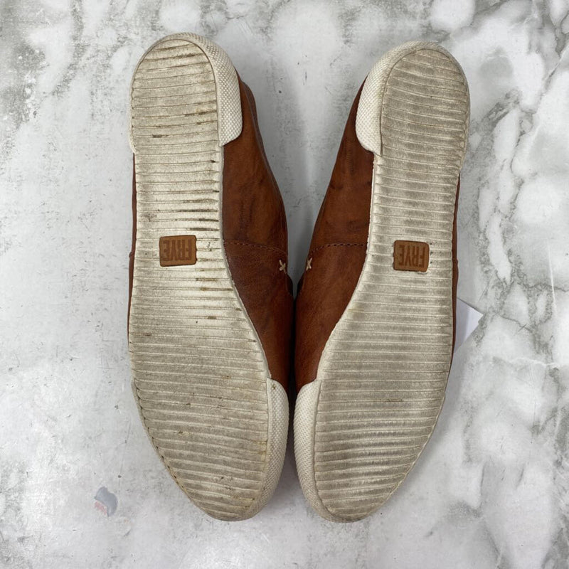 FRYE WOMEN'S FLATS brown 9