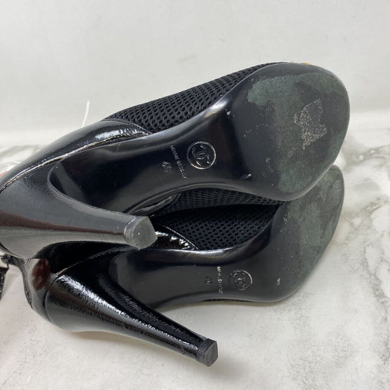 CHANEL WOMEN'S HEELS black gold 40