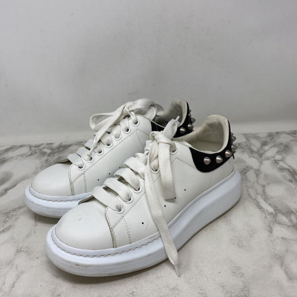 ALEXANDER MCQUEEN WOMEN'S SNEAKERS white black 39