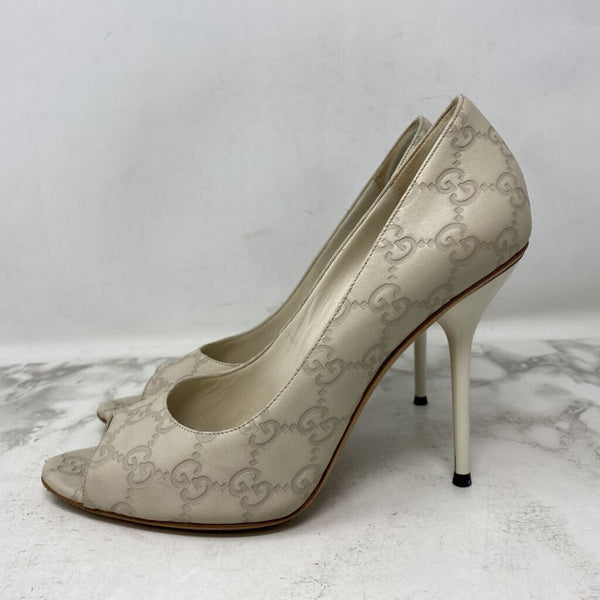 GUCCI WOMEN'S FOOTWEAR cream 39