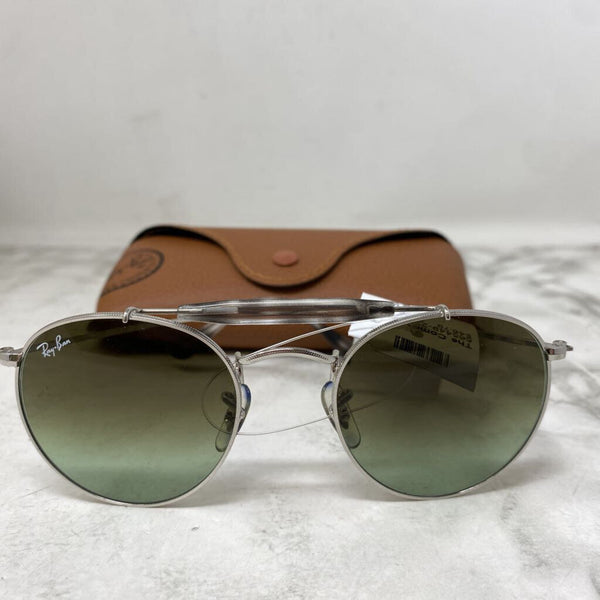 RAY-BAN WOMEN'S SUNGLASSES green silver