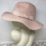 love & lore WOMEN'S HAT peach