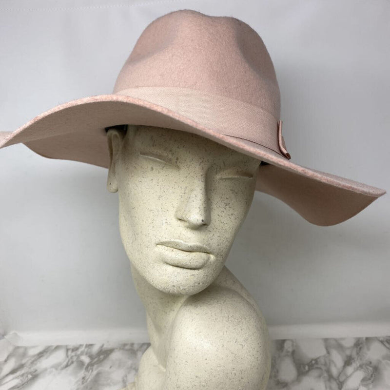 love & lore WOMEN'S HAT peach