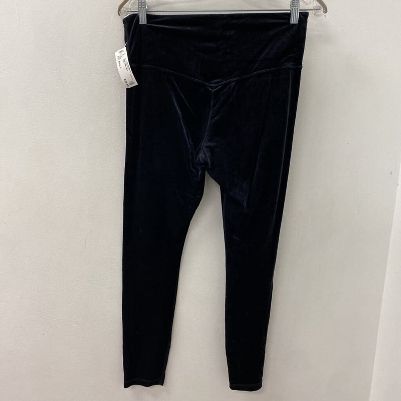 ATHLETA WOMEN'S ACTIVE BOTTOM black L