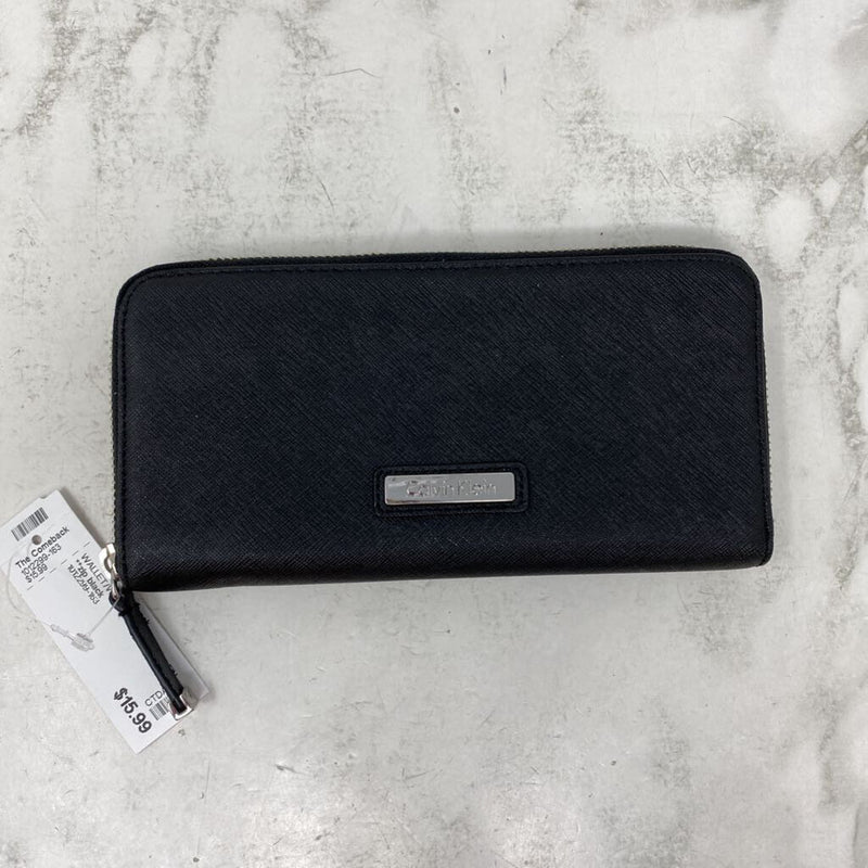 CALVIN KLEIN WOMEN'S WALLET/WRISTLET black
