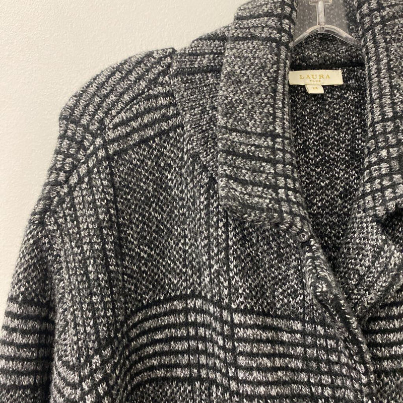 LAURA WOMEN'S PLUS OUTERWEAR grey black 2X