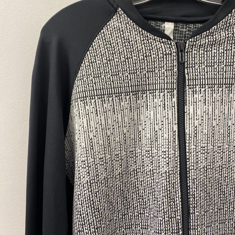 UNDER ARMOUR WOMEN'S ACTIVE TOP black white S/M