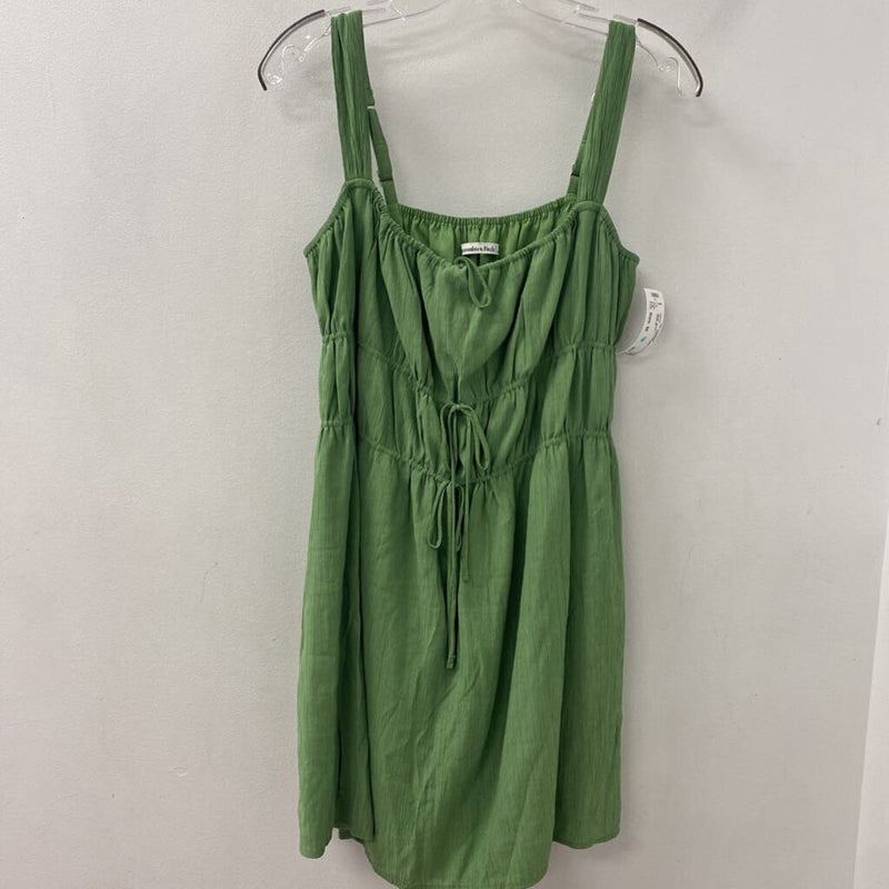 ABERCROMBIE & FITCH WOMEN'S DRESS green M