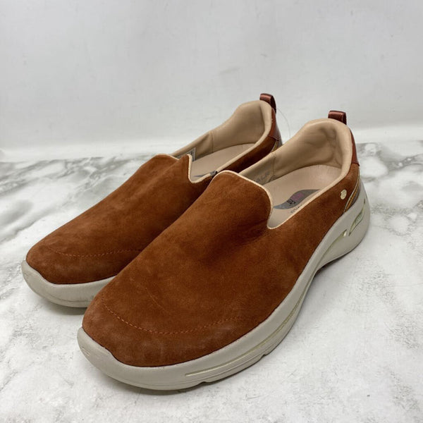 SKECHERS WOMEN'S FLATS camel 8.5