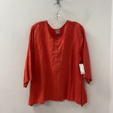 click WOMEN'S TOP red L