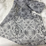 WOMEN'S SCARF/SHAWL black white