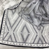 VALENTINO WOMEN'S SCARF/SHAWL black white