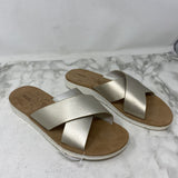 IZOD WOMEN'S SANDALS metallic 8