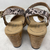 CLARKS WOMEN'S SANDALS snake embossed 7.5