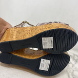 CLARKS WOMEN'S SANDALS snake embossed 7.5