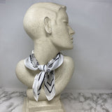 Banana Republic WOMEN'S SCARF/SHAWL white black beige