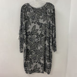 BRYN WALKER WOMEN'S TOP grey floral print M/L