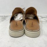 JOHNSTON & MURPHY WOMEN'S FOOTWEAR beige w/metallic 9