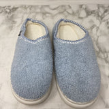 muk luks WOMEN'S FLATS blue white 9/10