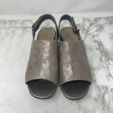 CLARKS WOMEN'S SANDALS silver beige 6.5