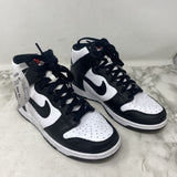 NIKE WOMEN'S SNEAKERS black white 8.5