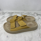 VEJA WOMEN'S SANDALS yellow 39