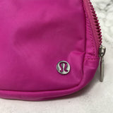 LULULEMON WOMEN'S BAG pink
