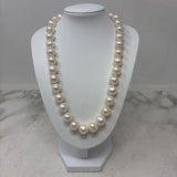 WOMEN'S NECKLACE white
