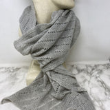 LA CANADIENNE WOMEN'S SCARF/SHAWL grey silver