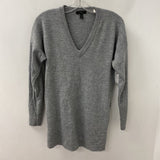J CREW WOMEN'S SWEATER greyu S
