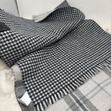 Club Monaco WOMEN'S SCARF/SHAWL greys